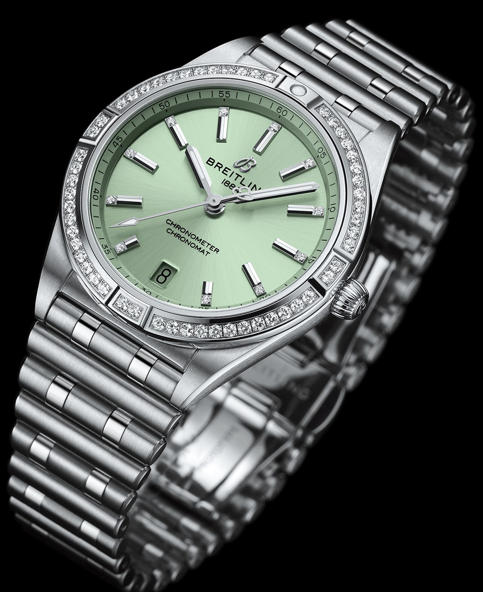 09Chronomat-Automatic-36-with-a-pale-green-dial-diamond-hour-markers-and-a-diamond-set-bezel_Ref.-A10380591L1A1