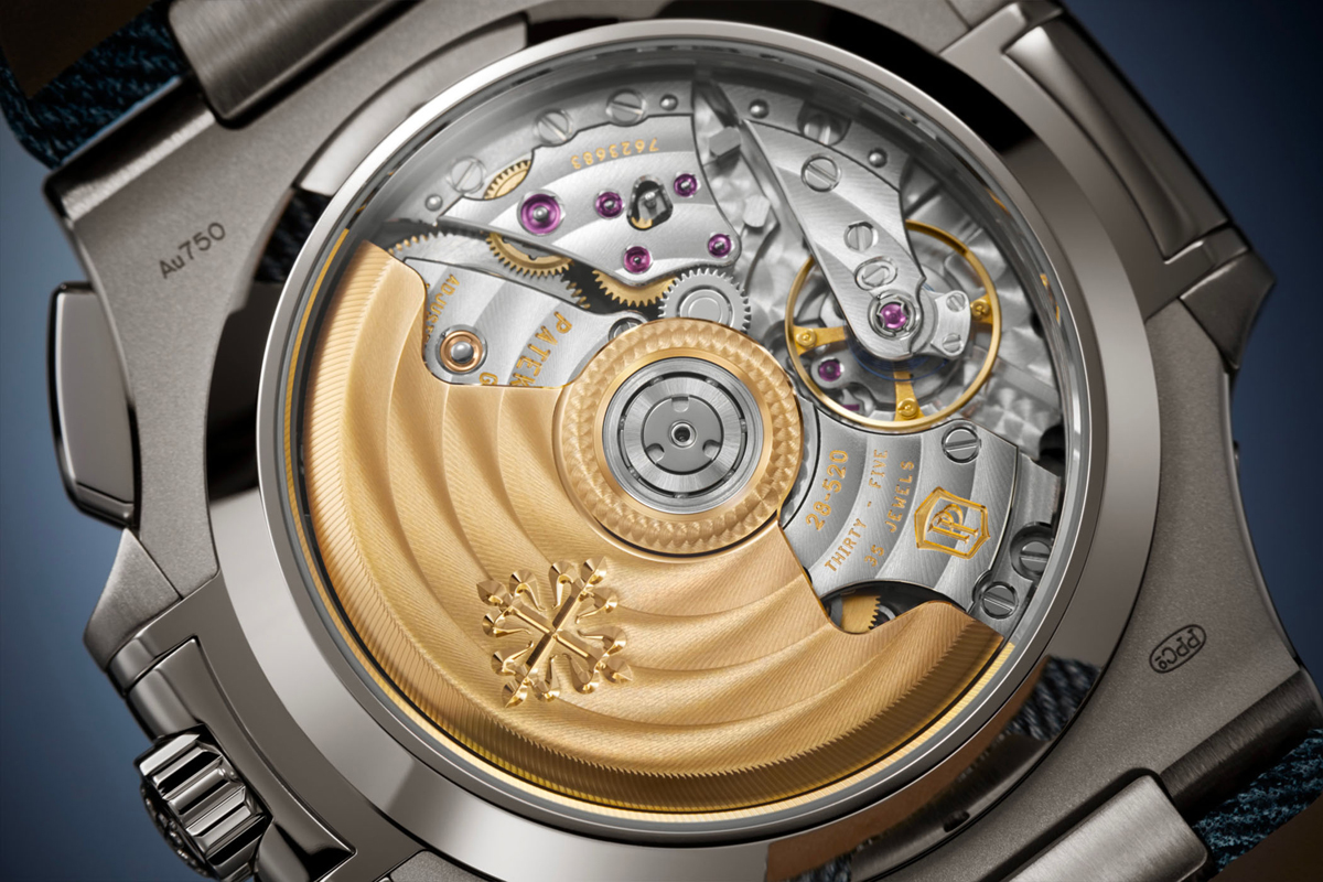 2024-Patek-Philippe-Nautilus-Chronnograph-White-Gold-Blue-Dial-5980G-1