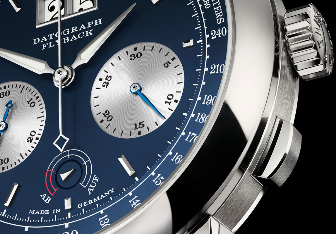 lange-datograph-25th-anniversary-white-gold-blue-dial-3-1536x1024