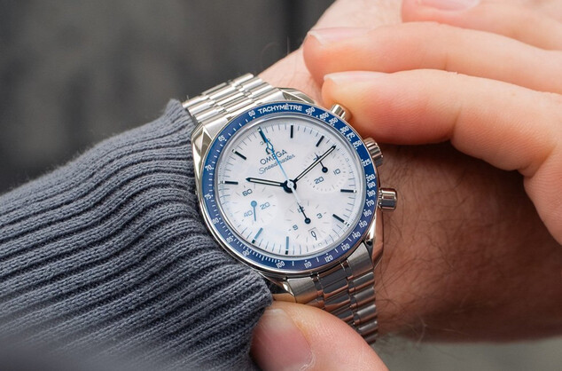 Новинка: Omega Speedmaster Milano Cortina 2026